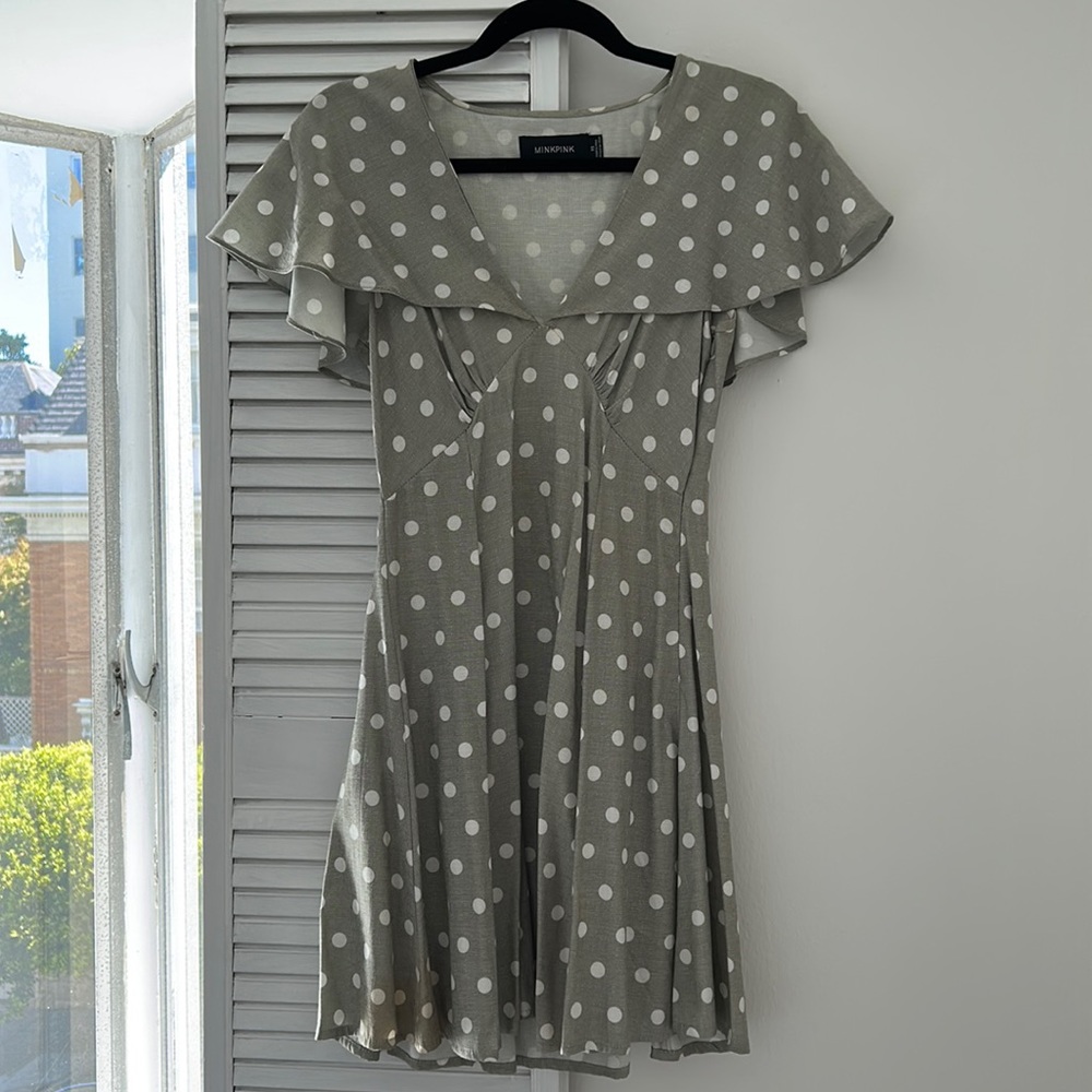 Minkpink XS mini dress cape sleeve